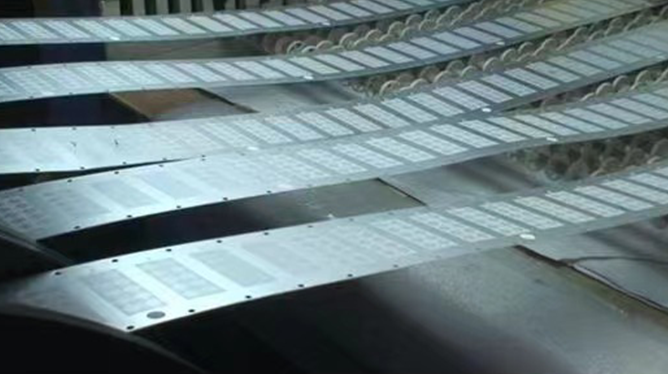 連續(xù)蝕刻加工 連續(xù)蝕刻加工